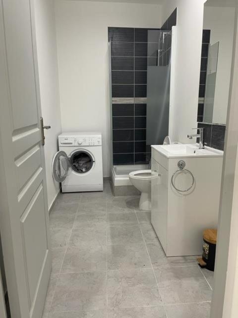 Rdc - Appartement F3 Villiers Le Bel 95 Proche De Paris Roissy Kültér fotó