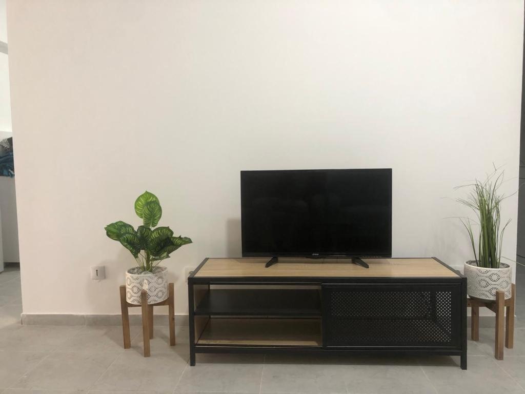 Rdc - Appartement F3 Villiers Le Bel 95 Proche De Paris Roissy Kültér fotó