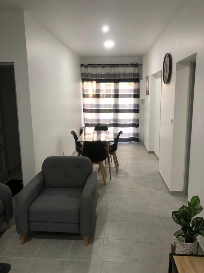 Rdc - Appartement F3 Villiers Le Bel 95 Proche De Paris Roissy Kültér fotó