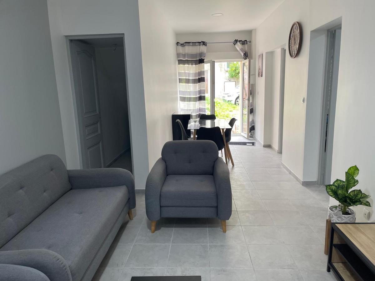 Rdc - Appartement F3 Villiers Le Bel 95 Proche De Paris Roissy Kültér fotó